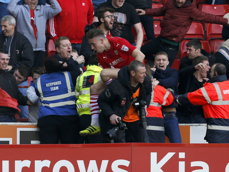 Other image for Photographer Keith set for 1,000th Barnsley match 